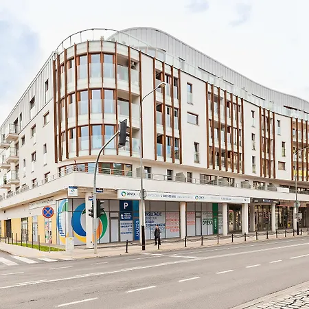 Homely Place Centrum ホテル ポズナン