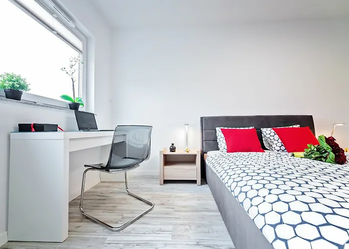 Hotell Homely Place Centrum *